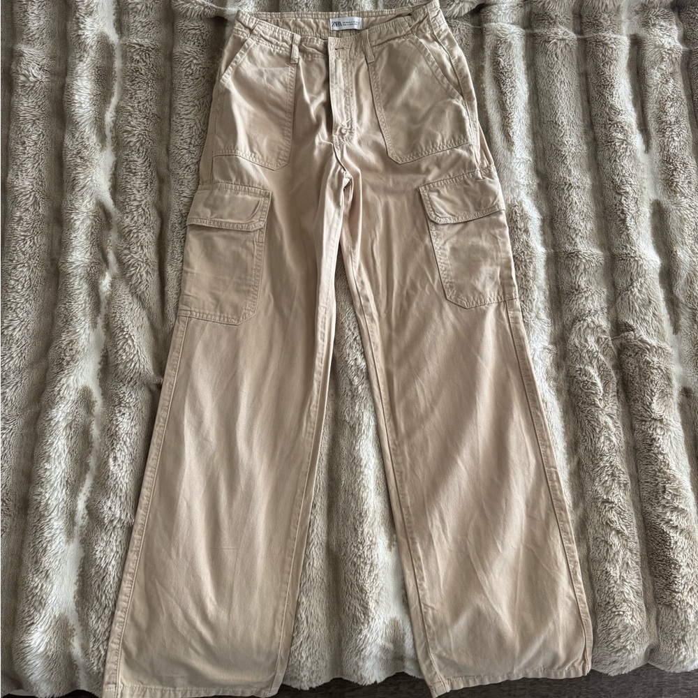 Zara Beige Cargo Pants for women